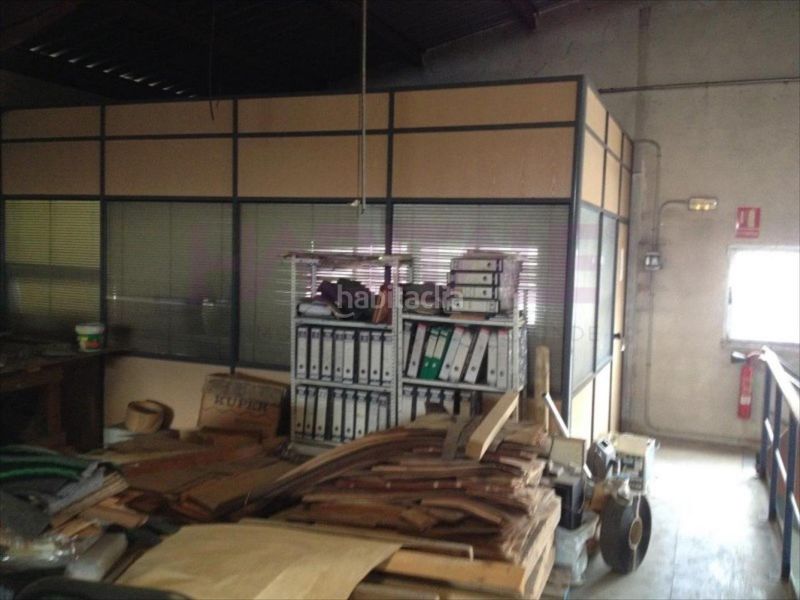 Foto 64e345bb-4e3d-431b-8dce-770275b77b45. Nau industrial a Beniparrell