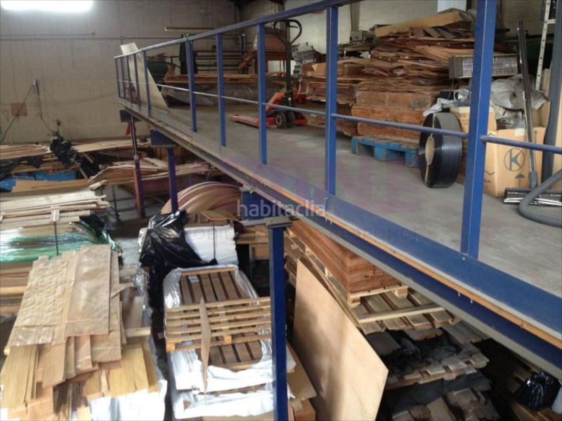 Foto b8dc6ba9-7766-4378-abbc-64ddaf62e1b7. Nau industrial a Beniparrell