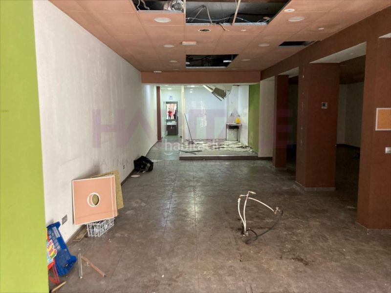 Foto 5c18f7a6-28ea-4b3b-ae18-ab78207cc82a. Local comercial a Catarroja