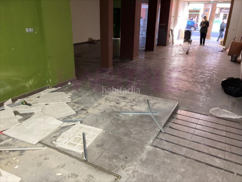 Foto f4f33d32-996e-47f5-8eeb-198d81e08dff. Local comercial a Catarroja