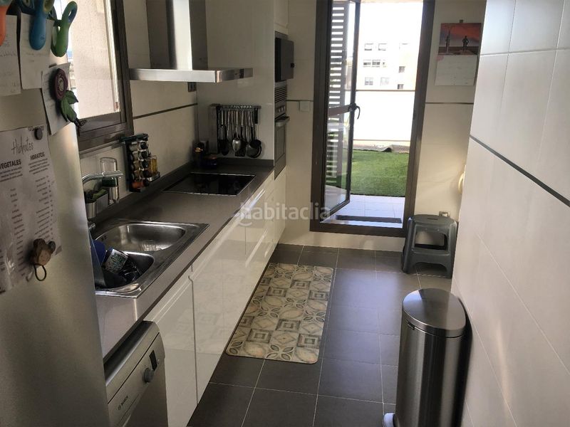Foto 0a53b8b5-e912-4a68-abfc-7356d12bd28e. Dúplex amb piscina a Albal