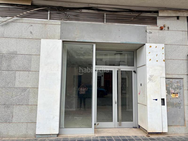 Foto 2c6a49e8-4004-4784-bcf5-efc1ec62f677. Location local commercial dans Albal