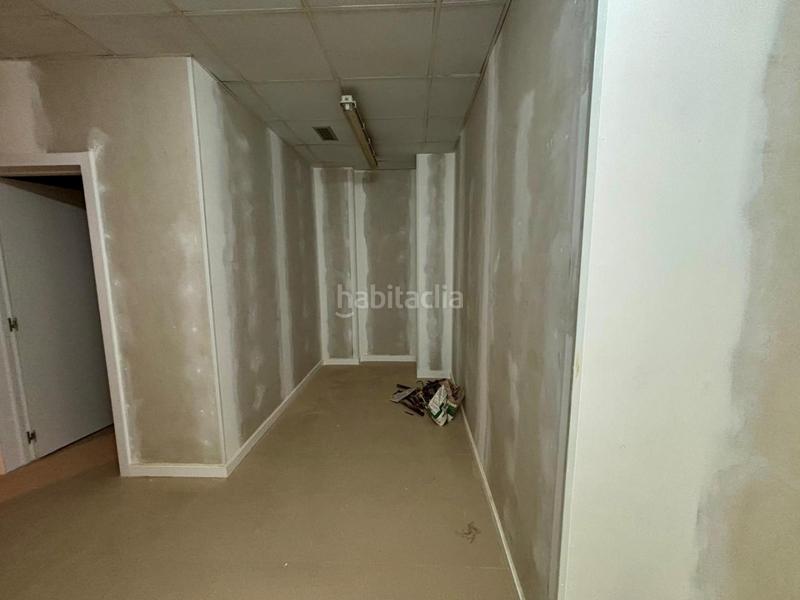 Foto a1abb1f4-b7d4-4feb-bdf0-a30436f0f6e8. Location local commercial dans Albal