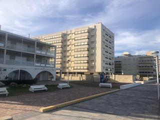 Piso en Mareny Blau. Se vende luminoso apartamento en mareny blau sueca, a tan solo u