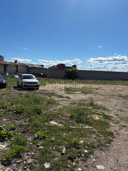 Foto ee7be95c-9891-4beb-89b5-3d78d43a8332. Terreny residencial a Carcaixent