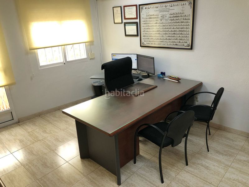 Foto 60650f00-8a90-480c-bc08-dc316cd007a6. Affitto ufficio in Albal