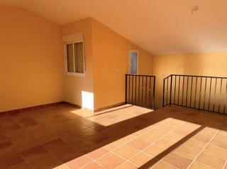 Dplex  Calle granada. Dplex en pelgros