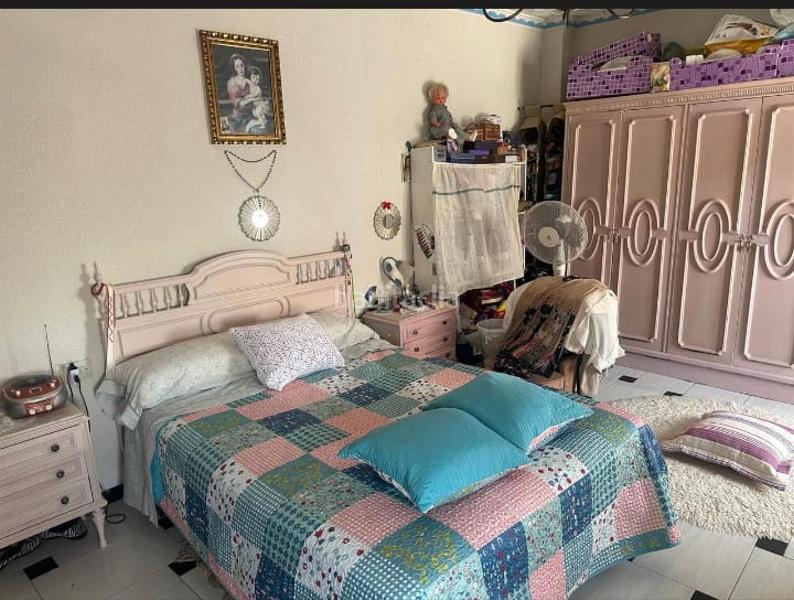 Foto 27c58458-f796-4b29-99ef-851f20a9703c. Casa amb aparcament a Polideportivo Alhendín