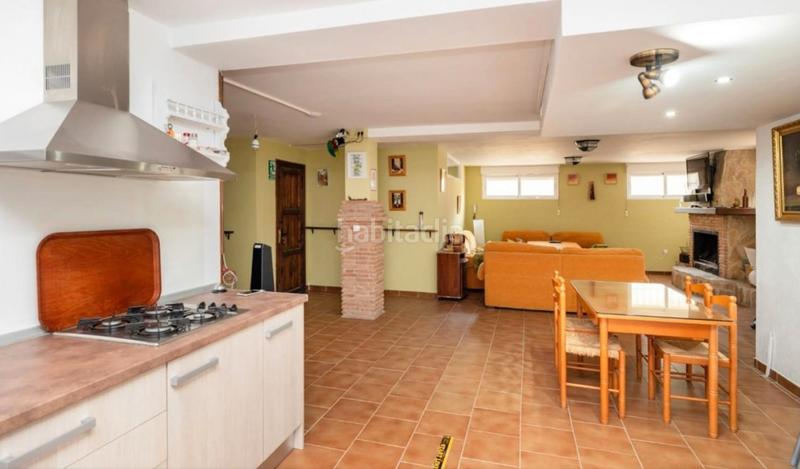 Foto 61f4bc98-93b4-46d0-8297-aec0e3d9228f. Chalet mit pool in Cúllar Vega