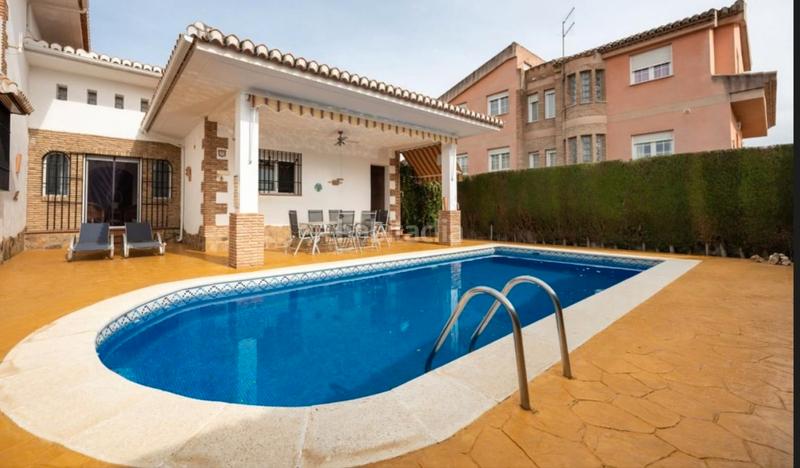 Foto d4443ee2-d0d6-4af9-9dbc-be70fbfa74c6. Chalet mit pool in Cúllar Vega