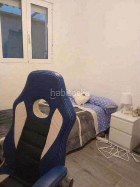 Foto dd630b21-5218-4ccc-a8f6-7e94b1f7d4c3. Alquiler piso alquiler piso 4 habitaciones en Camino de Ronda . en Granada