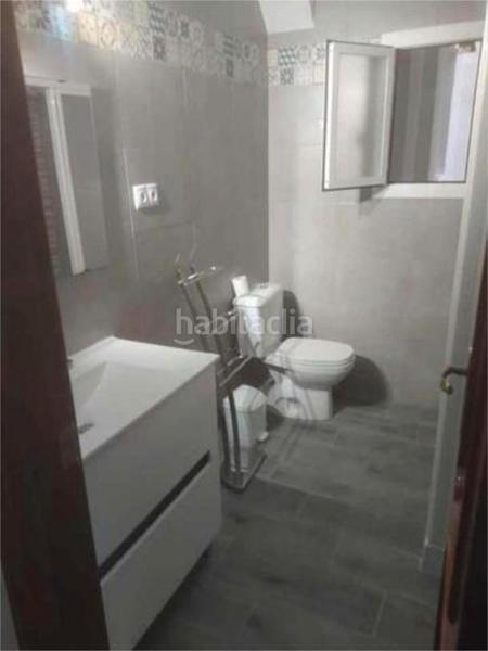 Foto f144b78e-0ffe-43e3-b787-b8017c3fdf8c. Alquiler piso alquiler piso 4 habitaciones en Camino de Ronda . en Granada