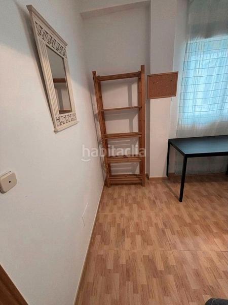 Foto 9e8ba3b2-9fbc-4bf1-ae7d-503056a96935. Lloguer pis a Camino de Ronda Granada