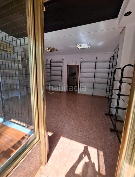 Foto 4bdba1d8-0cc3-410a-8c5e-f31f30deb950. Local commercial dans parque nueva Granada Granada