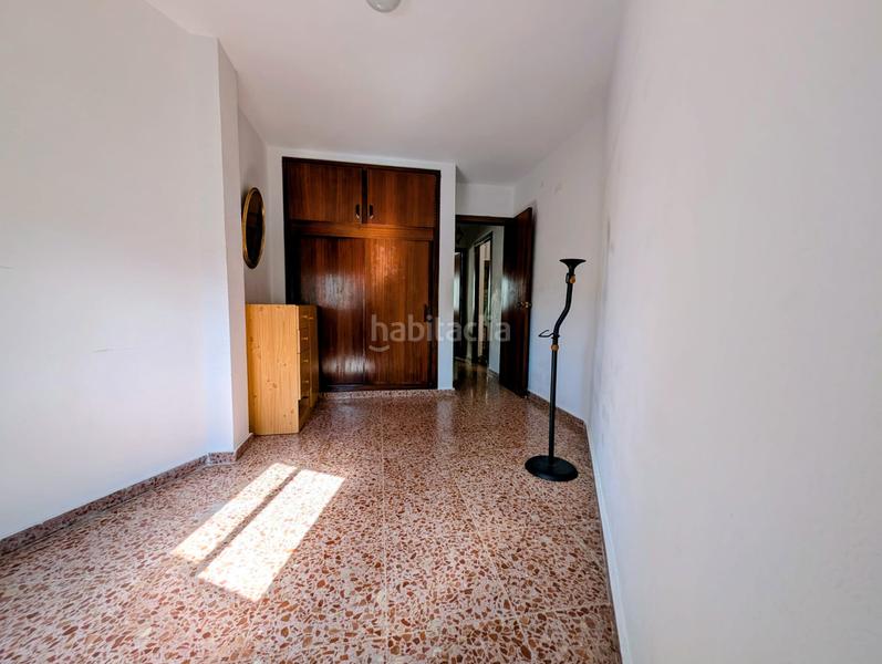 Foto 2169bfe9-2f6b-4ea5-a1d6-726b8f96fb5e. Apartament amb piscina a Retamar Almería