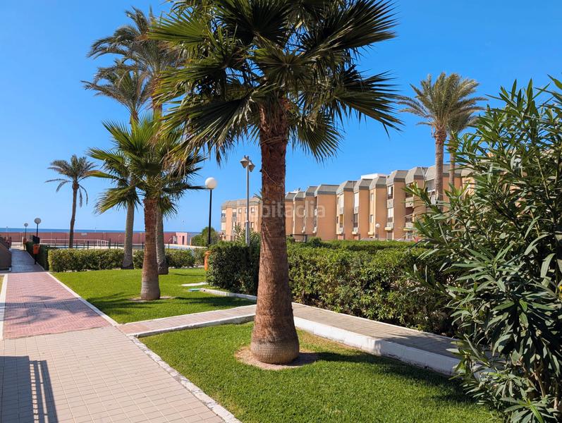 Foto 4cd4fc7e-f4ac-42dd-a470-3805b0cdde1d. Apartament amb piscina a Retamar Almería