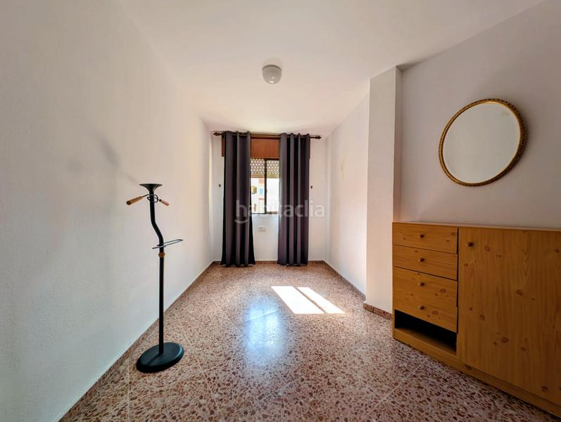 Foto 529661d6-ee68-4187-8cc6-b9c816bda0a2. Apartament amb piscina a Retamar Almería