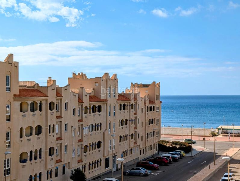 Foto 8732a95f-1538-4c71-8005-7d551ac8a7b6. Apartament amb piscina a Retamar Almería