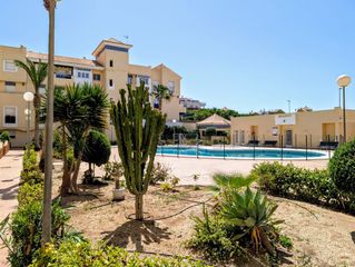 Ground floor  Avenida sabinar. Piso en planta baja, a 300 metros de la playa, con acceso indepe