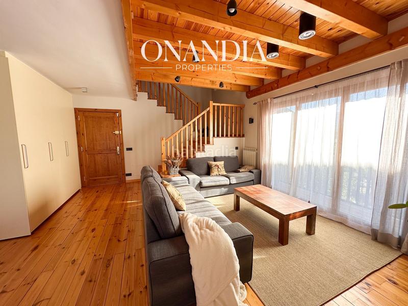 Foto 8ca70ffe-6974-4a16-b5a7-a54db90bfa31. Duplex con riscaldamento in Puigcerdà