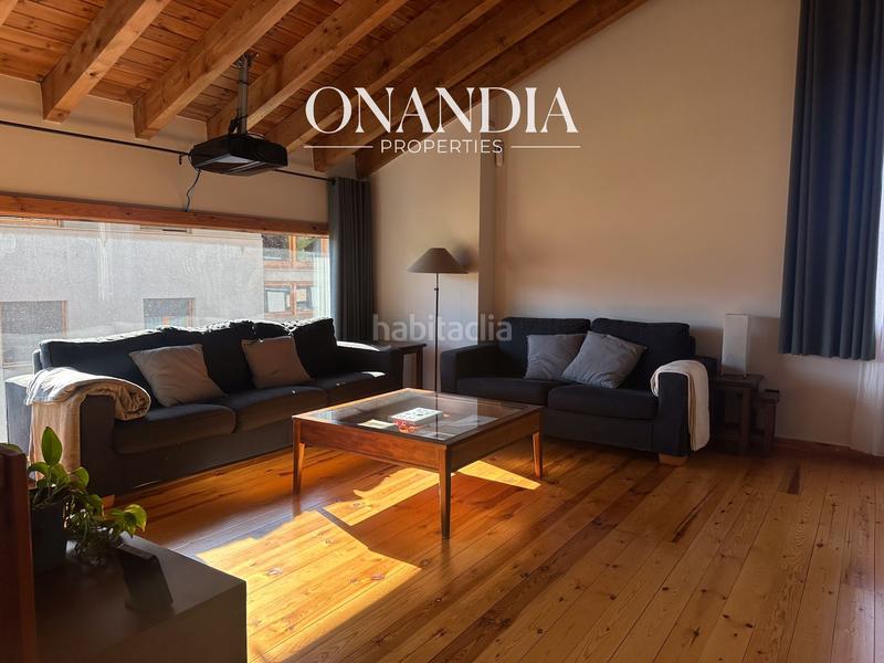 Foto dd316724-6d67-4299-9ae7-696936f1ed54. Duplex con riscaldamento in Puigcerdà