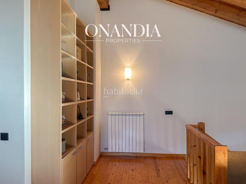 Foto e6f99b18-c161-44ab-bc07-b955039716c7. Duplex con riscaldamento in Puigcerdà