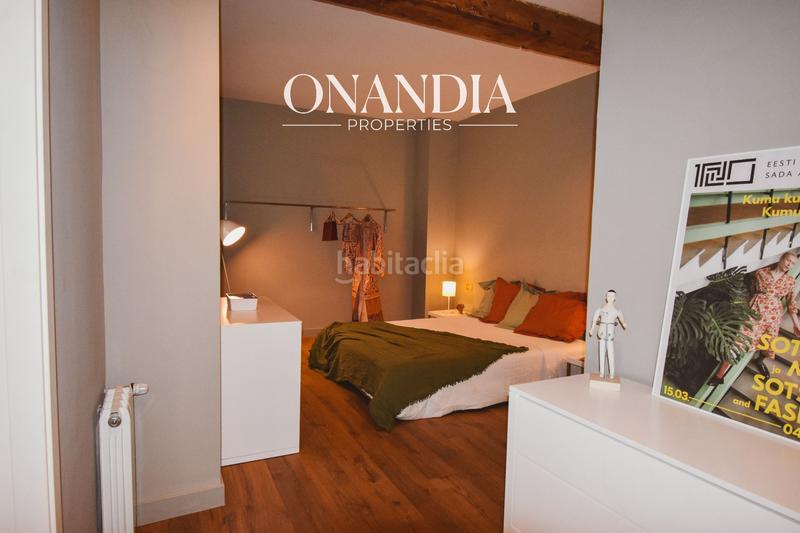 Foto 5e773a9f-4f21-494d-8f1c-3175b6e75448. Flat with heating in Gòtic Barcelona