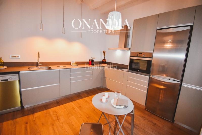 Foto b9785c14-5435-49a7-af4a-a77f1ae643b5. Flat with heating in Gòtic Barcelona