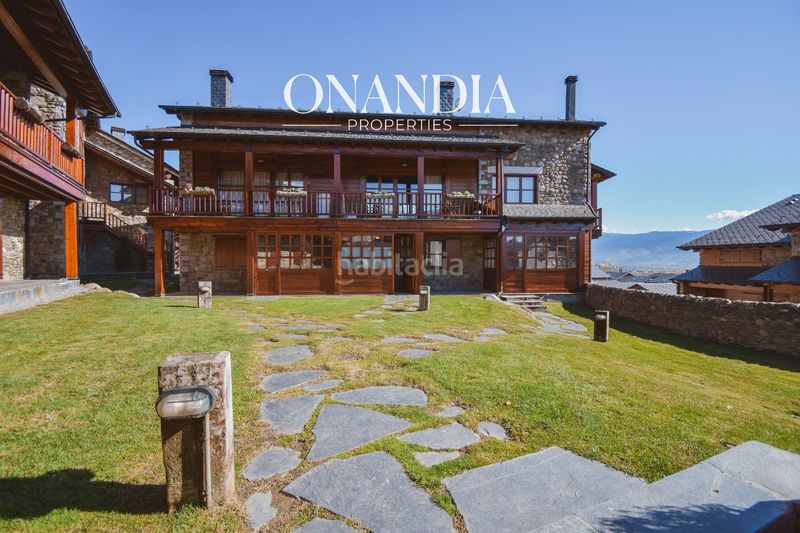 Foto 49e11ad1-194d-43ea-bffc-153af6150294. Casa adossada amb calefacció piscina a Guils de Cerdanya