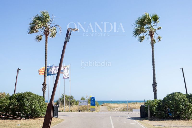 Foto 6e202c56-6a29-4bb8-9277-b057090d1f28. Casa amb calefacció aparcament piscina a Gava Mar Gavà