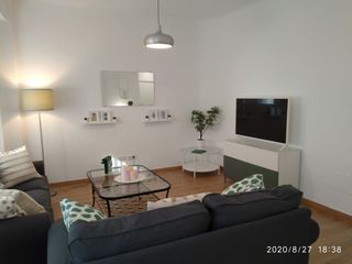Affitto Appartamento  Calle ceballos. Junto a la catedral! piso full equip con techos altos y decoraci