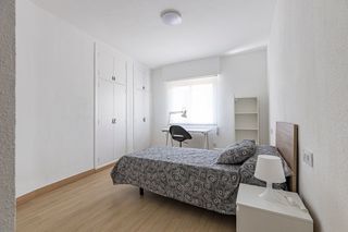 Flat in Calle Ricardo Gil