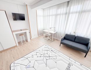 Rent Flat  Calle del arquitecto emilio pérez piñero. Máximo nivel y autonomía junto al tranvía