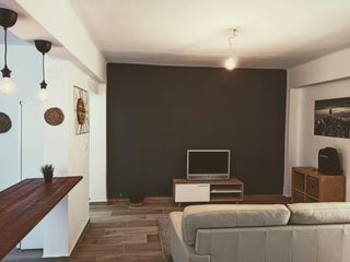 Location Appartement  Calle jorge guillen. Tu spot en vista alegre