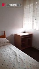 Location Appartement  Calle calle del obispo sancho d'àvila. Estudia en vista alegre!  exclusivo chicas y junto al tranvía