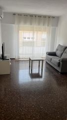 Lloguer Pis a Calle obispo sancho davila 11. Estudia en vista alegre!  exclusivo chicas y junto al tranvía
