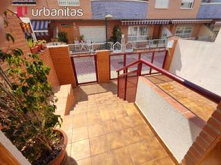Location Duplex  Calle calera. Dúplex moderno y luminoso en el puntal ideal para profesionales
