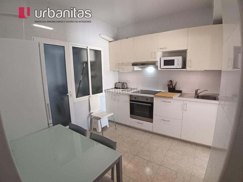 Foto 404ceeb8-e9a8-420d-b9ac-fc91892b2881. Alquiler piso necesitas piso o habitación para enero? estudiantes, erasmus en Murcia