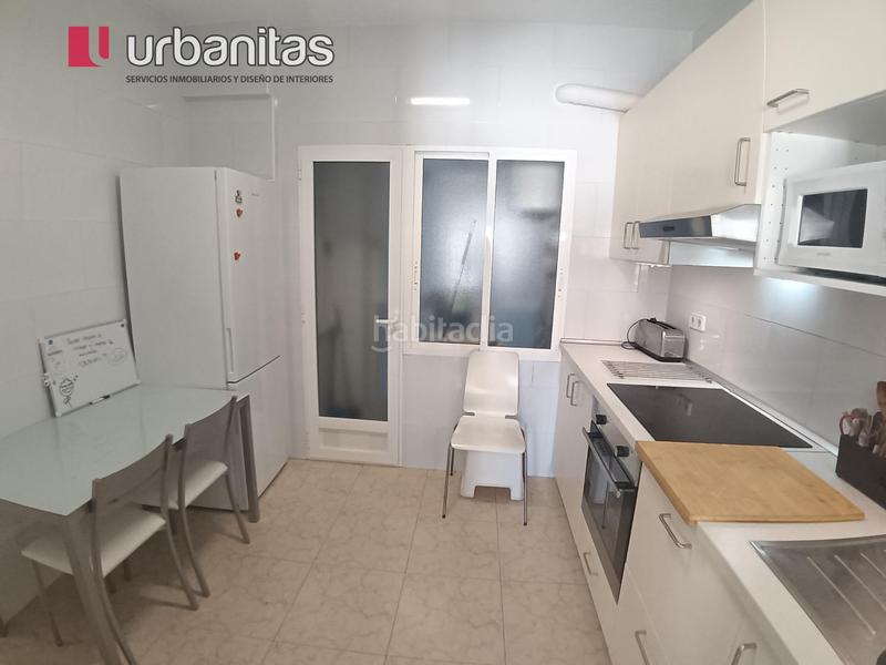 Foto 6debe6ec-b4e2-46ea-b9d4-c75cc0028cdd. Alquiler piso necesitas piso o habitación para enero? estudiantes, erasmus en Murcia