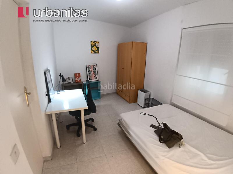 Foto 86edca2e-abbb-4e2d-bbad-50fd0d8c90fc. Alquiler piso necesitas piso o habitación para enero? estudiantes, erasmus en Murcia