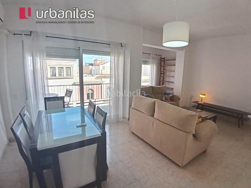 Foto 9df15d6e-3960-4d32-804c-6c41f29a0bb5. Alquiler piso necesitas piso o habitación para enero? estudiantes, erasmus en Murcia