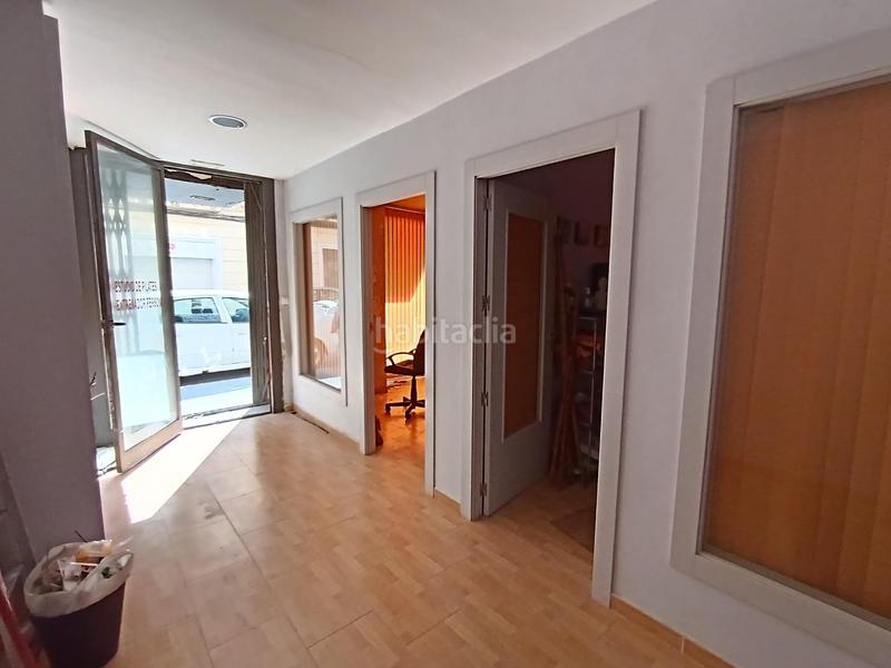 Foto e6d3bbe3-36ae-4953-94a0-d3c6e33fa66a. Edifici a Orihuela ciudad Orihuela