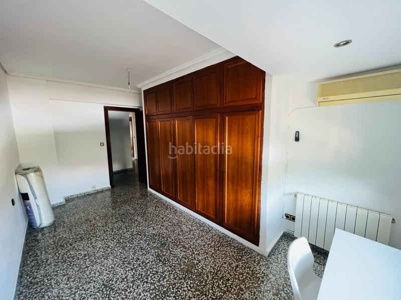 Foto 8cea7205-7d52-429f-b5c3-3f27952c0319. Rent flat with parking in El Castell Burjassot