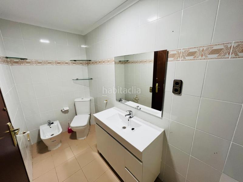 Foto d6f3e4ae-9a75-413f-bf6c-2f323870b5d4. Rent flat with parking in El Castell Burjassot