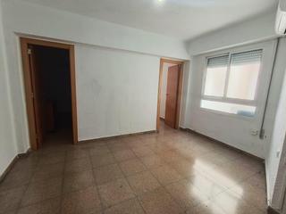 Lloguer Pis a L´Eixereta. Se alquila piso en burjassot