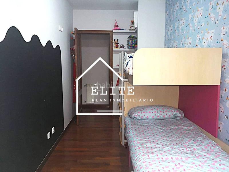 Foto 061ff9ca-49a7-490c-abe0-c82a5e4faa35. Piso elite vende piso en Ampuero