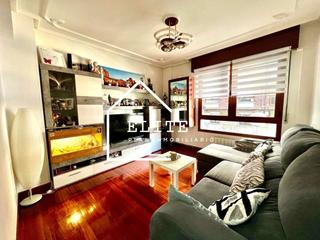 Appartement à Kabiezes. Se vende piso 3 habitacionesascensor zona ambulatorio