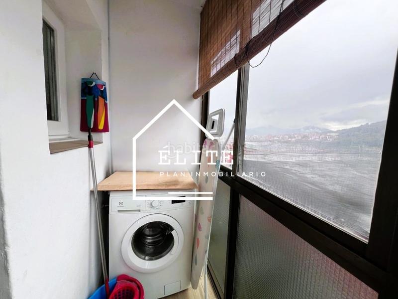 Foto 2afeb309-5f74-41df-8d99-7e05babb7df2. Flat with heating parking in Txurdinaga Bilbao