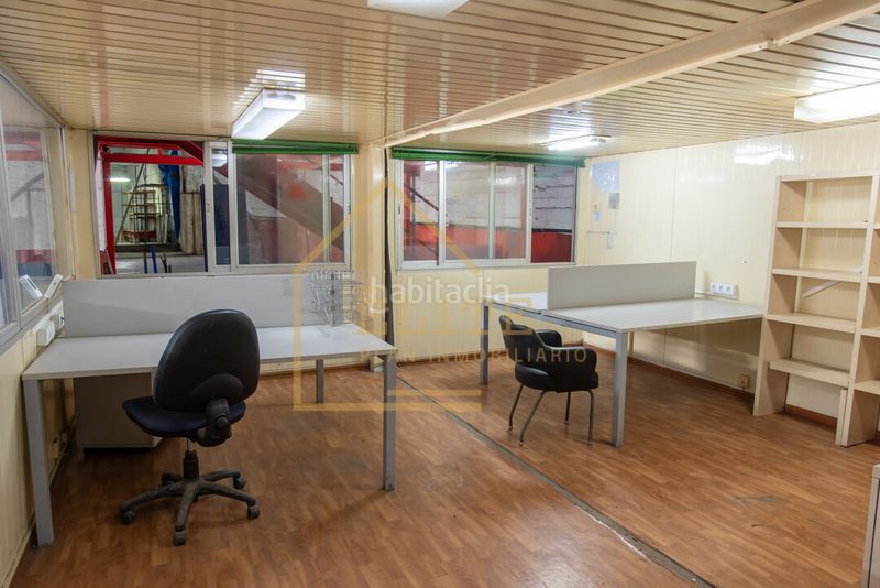 Foto 42481435-7941-4ec4-9b1c-3ff7092dec23. Local comercial local industrial con licencia de taller en Ortuella