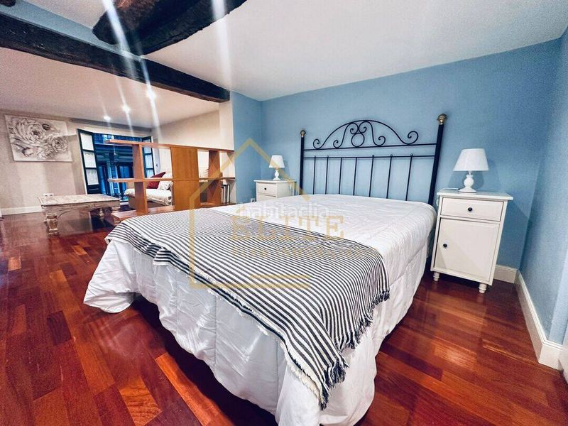 Foto 1720ab38-1800-4efa-a133-3a360c8c3771. Pis amb calefacció a Casco Viejo Bilbao